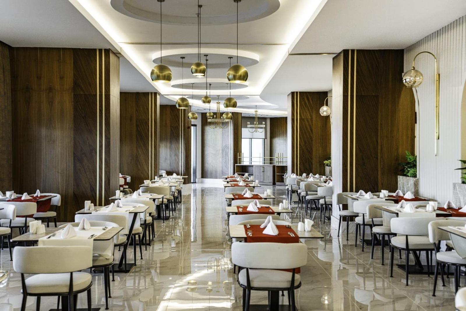 Side Moon Palace Luaran gambar